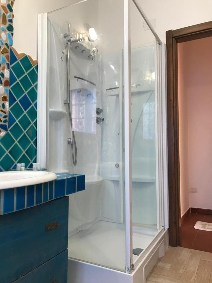 B&B Da Tizy San Teodoro  Ngoại thất bức ảnh
