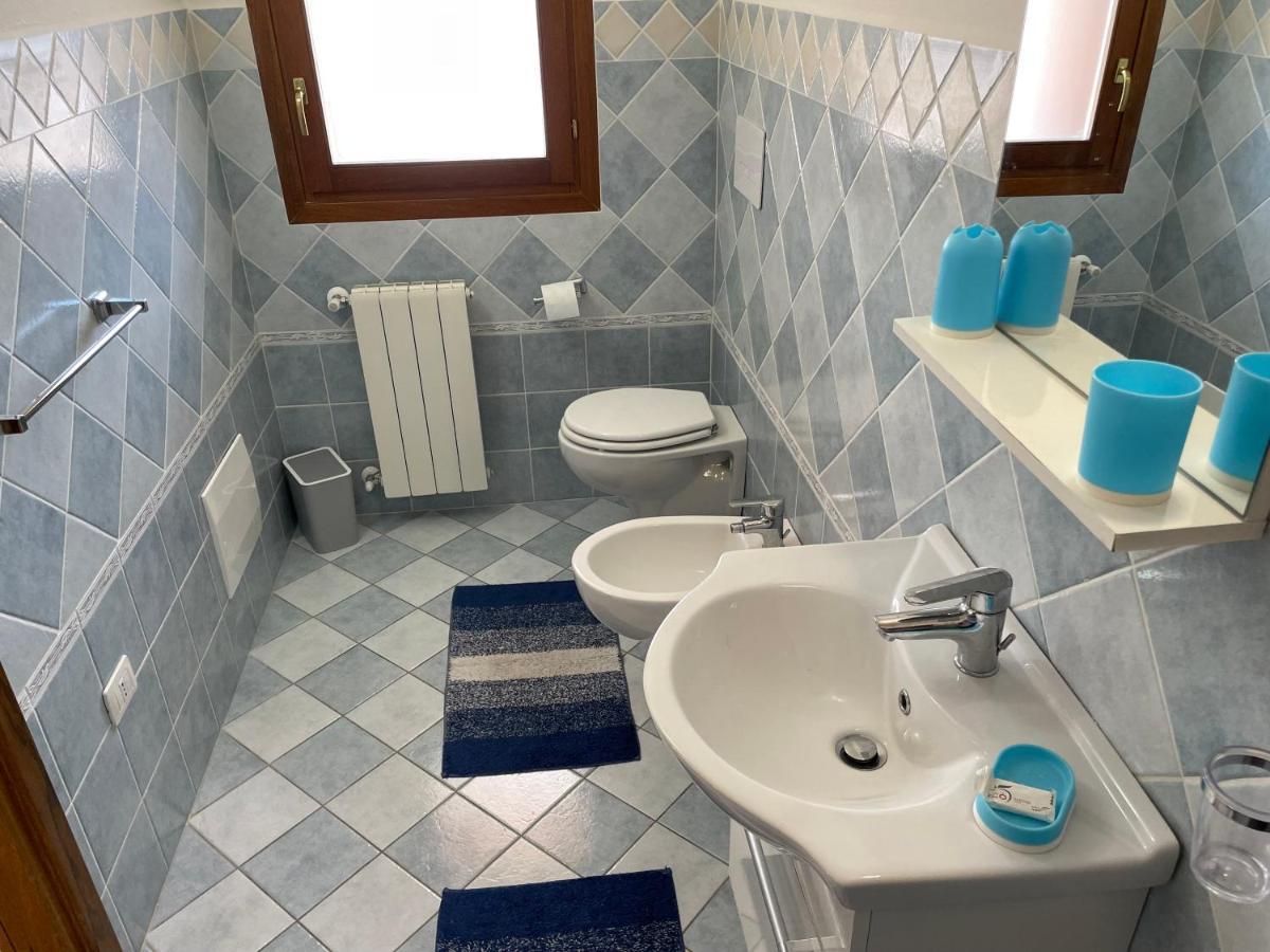 B&B Da Tizy San Teodoro  Ngoại thất bức ảnh
