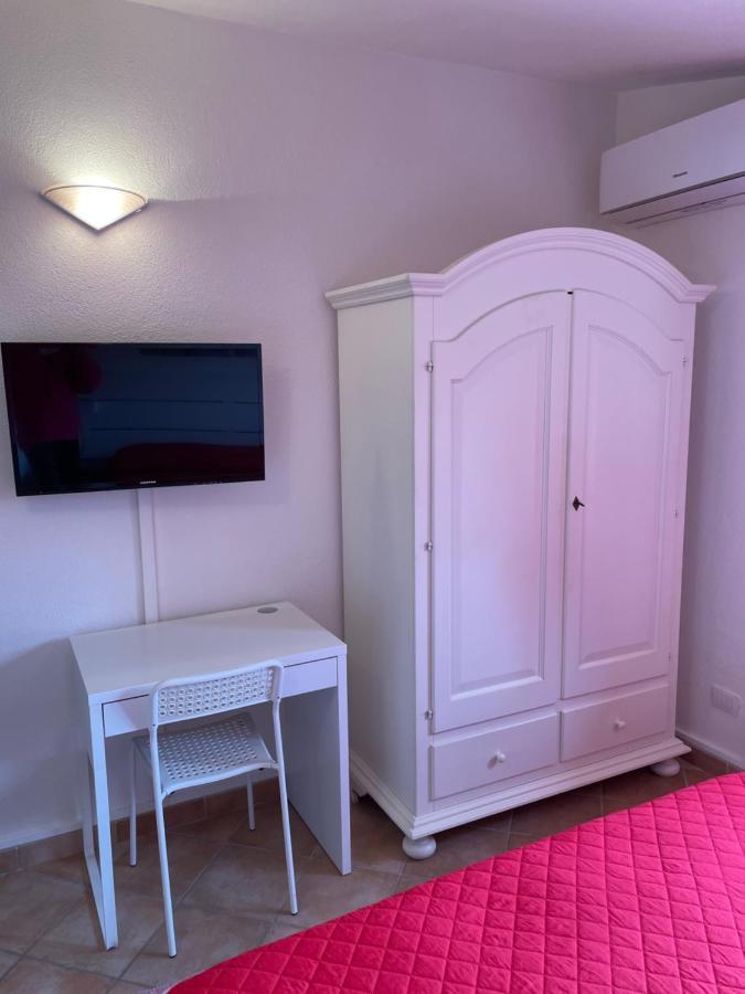 B&B Da Tizy San Teodoro  Ngoại thất bức ảnh