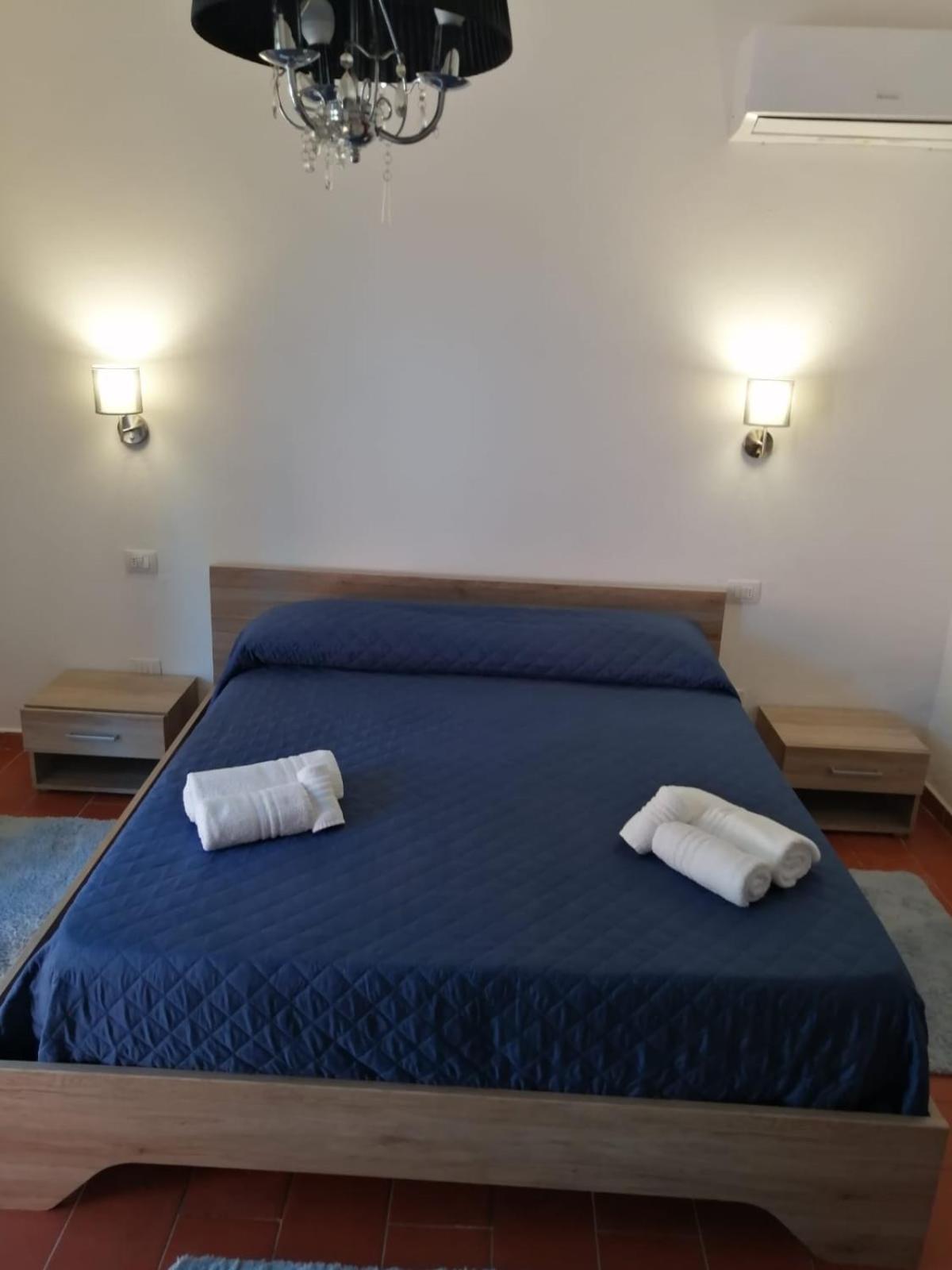 B&B Da Tizy San Teodoro  Ngoại thất bức ảnh